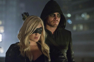 Arrow - Season 2 - Photos of The Vigilante and Black Canary