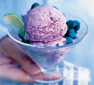  蓝莓 冰激凌