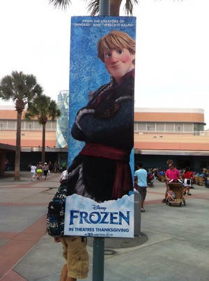  frozen Posters at disney animación Studios