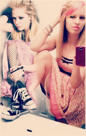  Me && Avril Lavigne