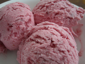  रसभरी, रास्पबेरी आइस क्रीम