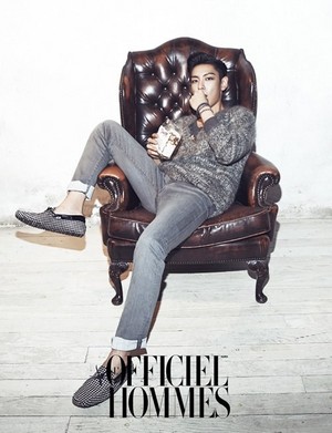  T.O.Pthe cover of the November issue of 'L'Officiel Hommes'!