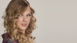 Taylor swit wallpapers 
