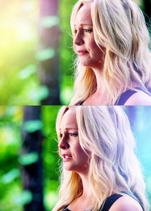  Caroline - The Vampire Diaries "For Whom the chuông, bell Tolls"