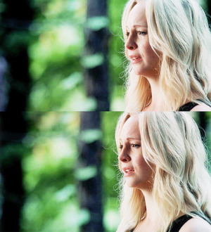  Caroline - The Vampire Diaries "For Whom the campana, bell Tolls"