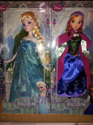  《冰雪奇缘》 迪士尼 Store Elsa and Anna 玩偶