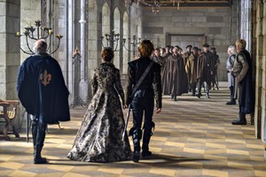  Reign - 1x07 - Promotional चित्रो