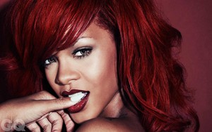  Rihanna GQ 2010