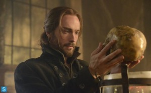  Sleepy Hollow - Episode 1.07 - The Midnight Ride - Promotional चित्रो