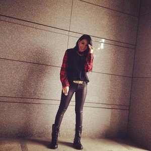  CL's Instagram foto 131029