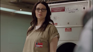  Laura Prepon in 주황색, 오렌지 is the new Black