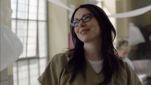  Laura Prepon in مالٹا, نارنگی is the new Black
