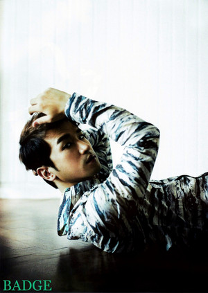  Shinhwa Lee Min Woo – HARPER’S BAZAAR Korea Magazine October 2013