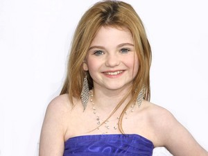 Morgan Lily - Never Say Never Premiere