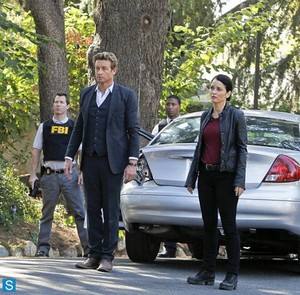  The Mentalist - Episode 6.08 - Red John - Promotional चित्रो