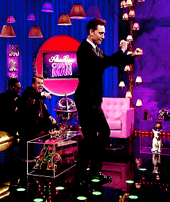  Tom dancing *-*