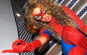  Beyoncé Spiderwoman
