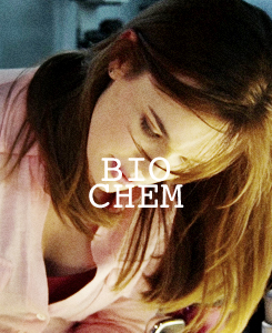  【I'm engineering, she's biochem.】