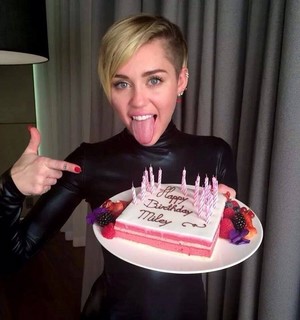  Miley's 21st birthday