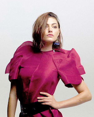 Phoebe Tonkin photographed by Pierre Toussaint (2012)