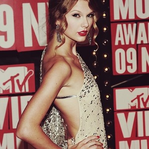  Taylor Alison schnell, swift ^_^