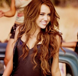  Miley Cyrus <3333333