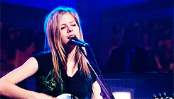  Avril Lavigne Live