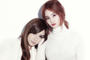  BH (Bom and Hi) - ‘All I Want For natal Is You’ Promo Pictures!