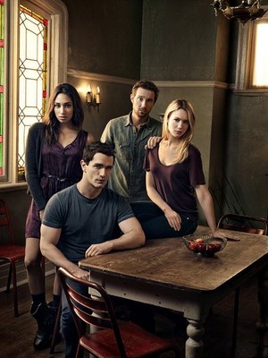  Season 4 Promotional Fotos