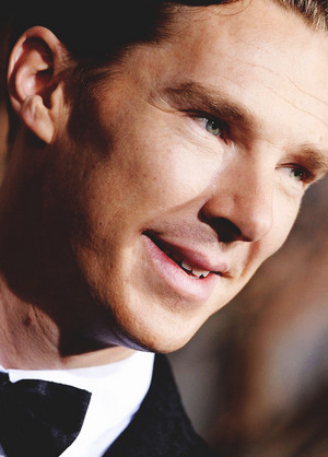  Benedict Cumberbatch - The Hobbit European Premiere