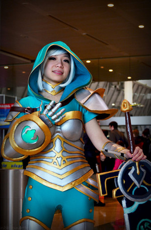  Riven Cosplay