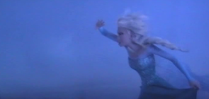  Elsa running