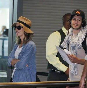  Adam Brody and Leighton Meester in South Africa