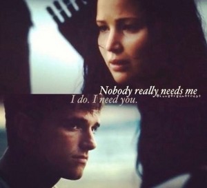  Katniss and Peeta ღ