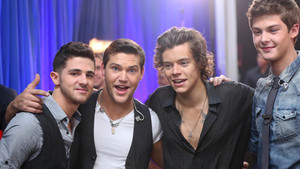 Restless Road and Harry Styles♥