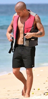  Sexy Max George Shirtless !!!