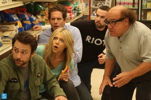 IASIP - Episode 9.06 - The Gang Saves the Day -  Promotional Photos