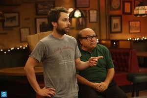  IASIP - Episode 9.07 - The Gang Gets Quarantined - Promotional imagens