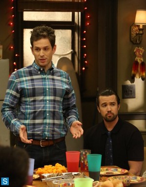 IASIP - Episode 9.10 - The Gang Squashes Their Beefs - Promotional Photos