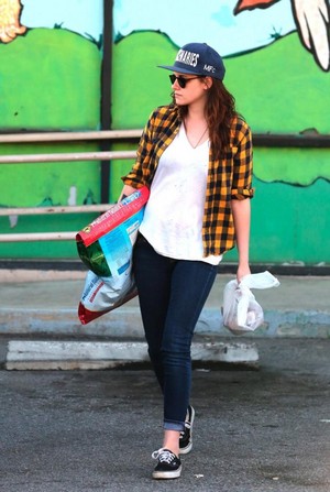  Kristen shopping with 老友记 in LA