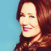  Mary McDonnell