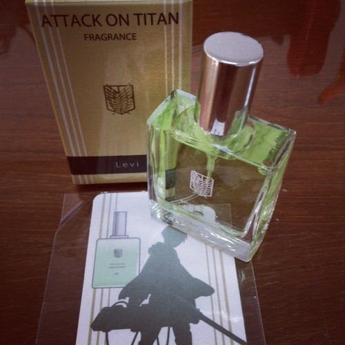 Levi's Perfume - L'attacco dei Giganti foto (36312827) - fanpop