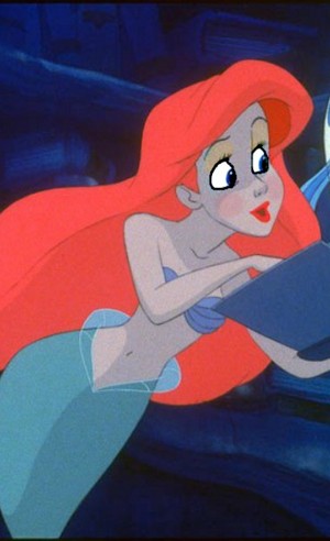  Ariel's scouting look