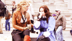  Избранное friendships → Blair and Serena