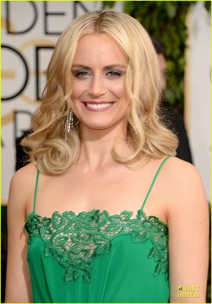  Taylor Schilling at the 2014 Golden Globes