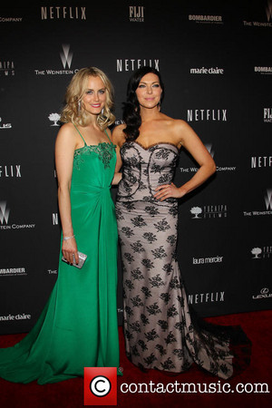 Taylor Schilling and Laura Prepon at the 2014 Golden Globes