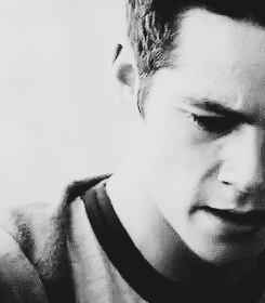  "Stiles, you’re the one who always figures it out. So あなた can do it. Figure it out.”
