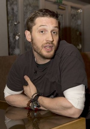  Tom Hardy shares hopes and fears with Prince’s Trust young person