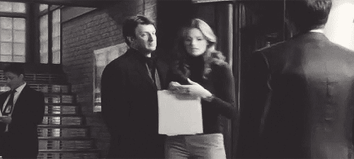 Castle checking out Beckett