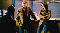 Castle and Beckett sync-Colors co-ordinating